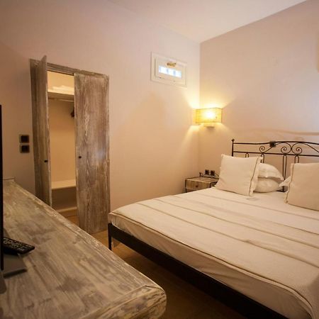 Ammos Naxos Exclusive Apartments & Studios Naxos City Eksteriør billede